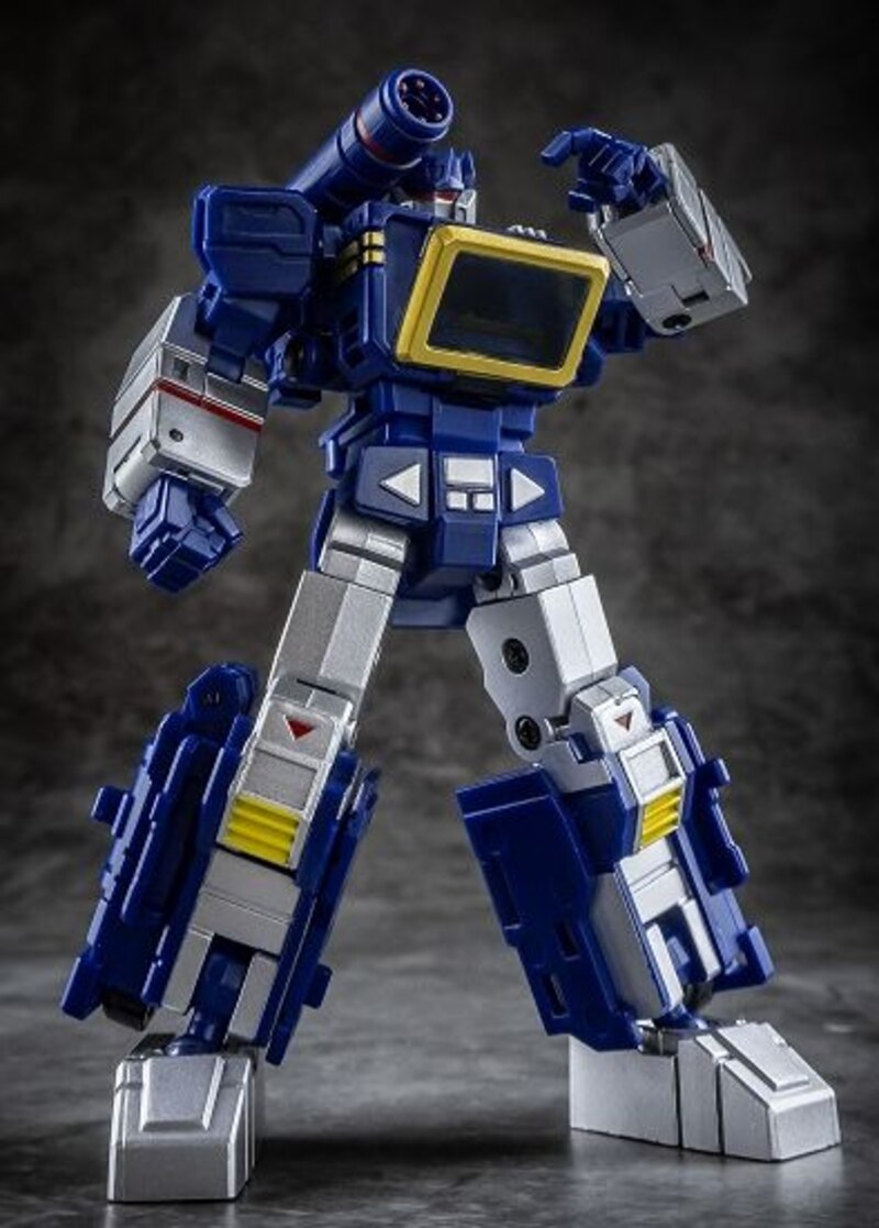 Iron Factory IF-EX41 Sonicwave (Soundwave) Official Images and 